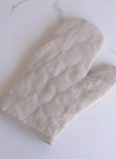 Dominique Oven Mitt